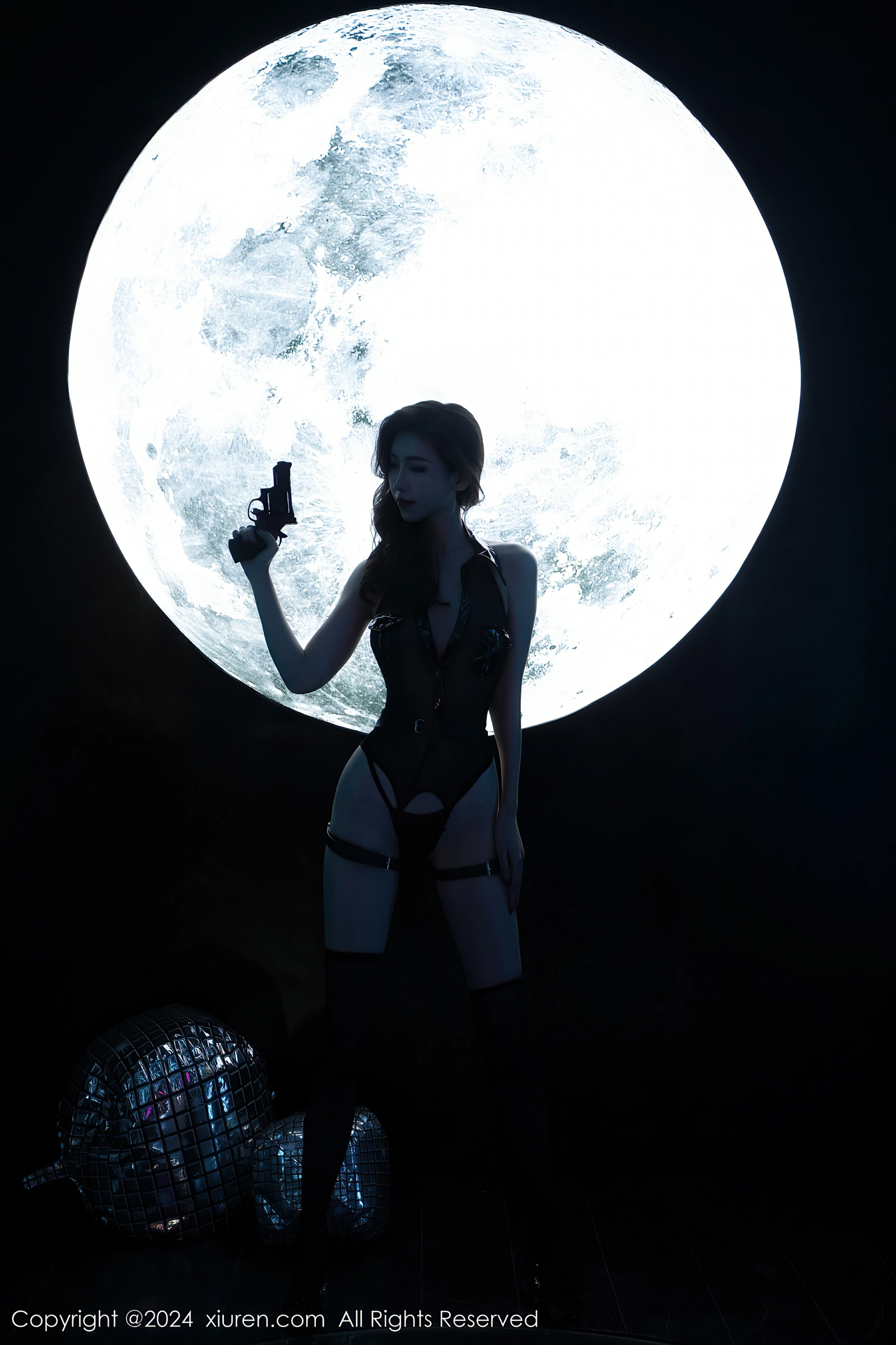 [XiuRen秀人网] 2024.01.12 No.7952 章芃芃 [81+1P]-女神汇
