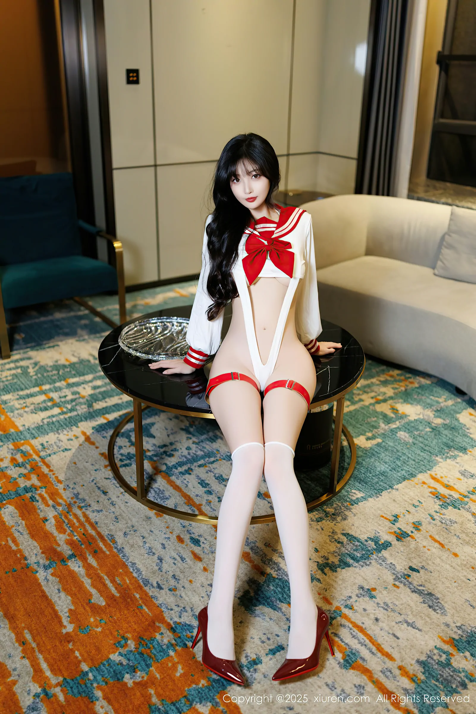 [Xiuren秀人网] 2025.01.22 NO.9800 林星阑 [84+1P／662MB]-女神汇