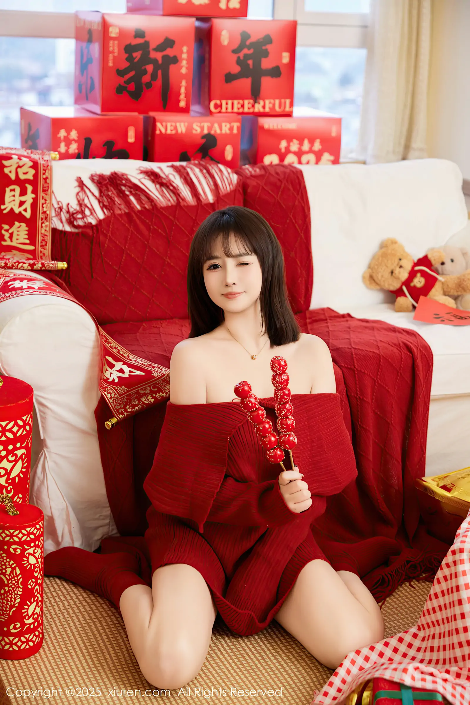 [Xiuren秀人网] 2025.01.25 NO.9818 养乐多Doll [66+1P／757MB]-女神汇