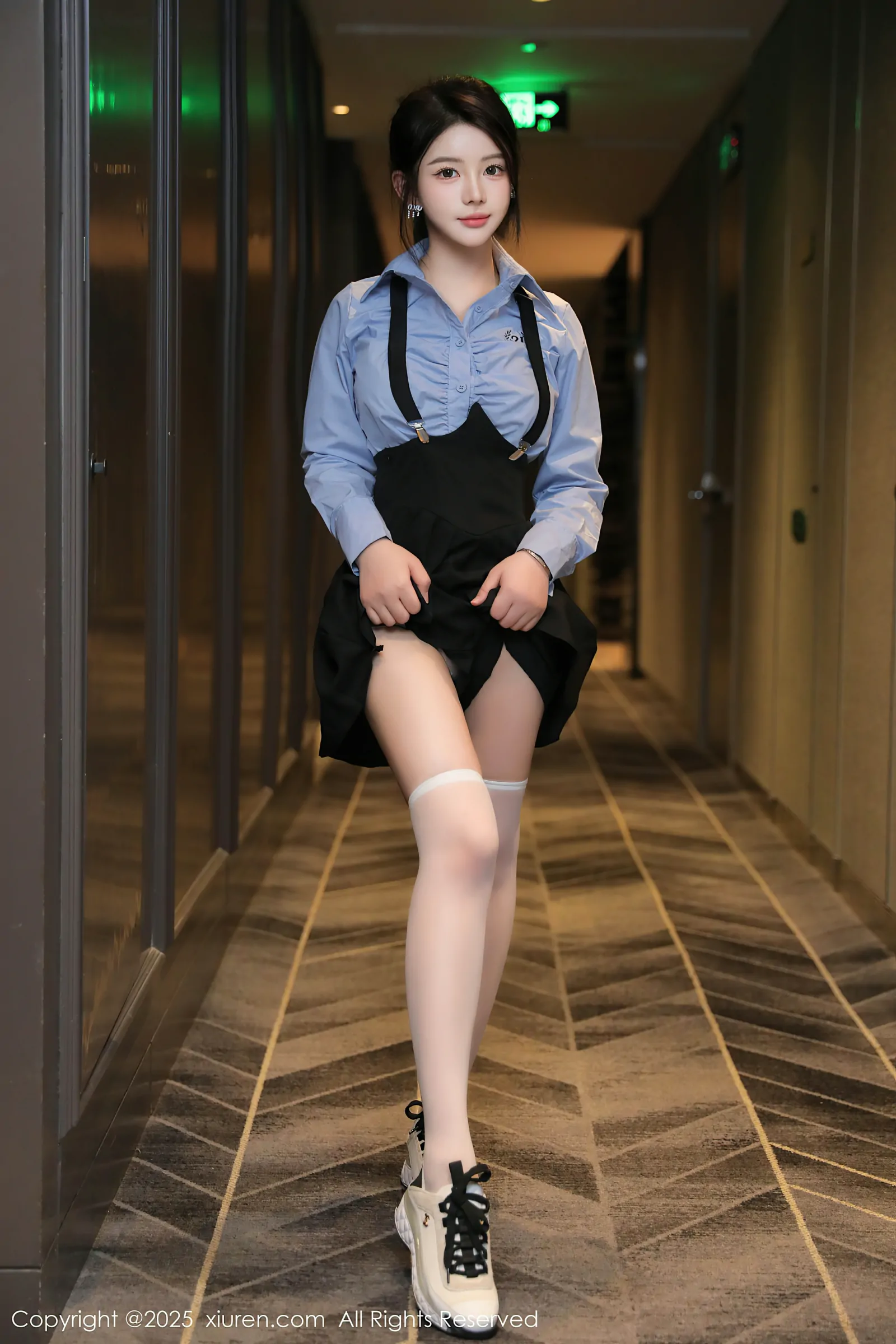 [Xiuren秀人网] 2025.01.25 NO.9819 爱酱里 [80+1P／765MB]-女神汇