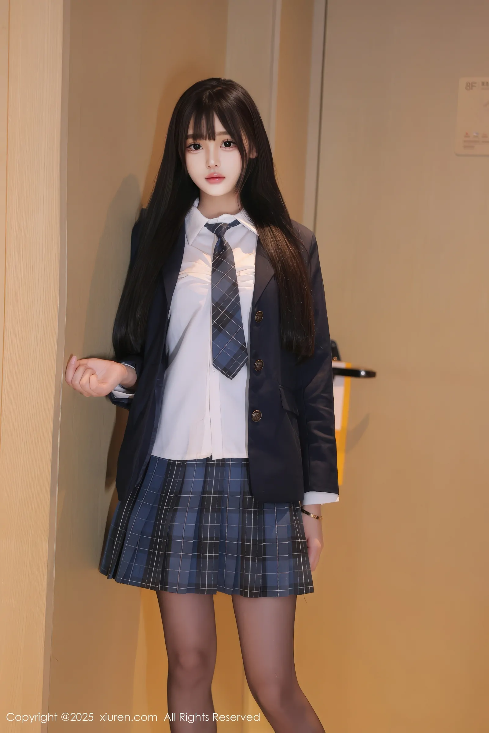 [Xiuren秀人网] 2025.02.08 NO.9853 余安安 [85+1P／250MB]-女神汇