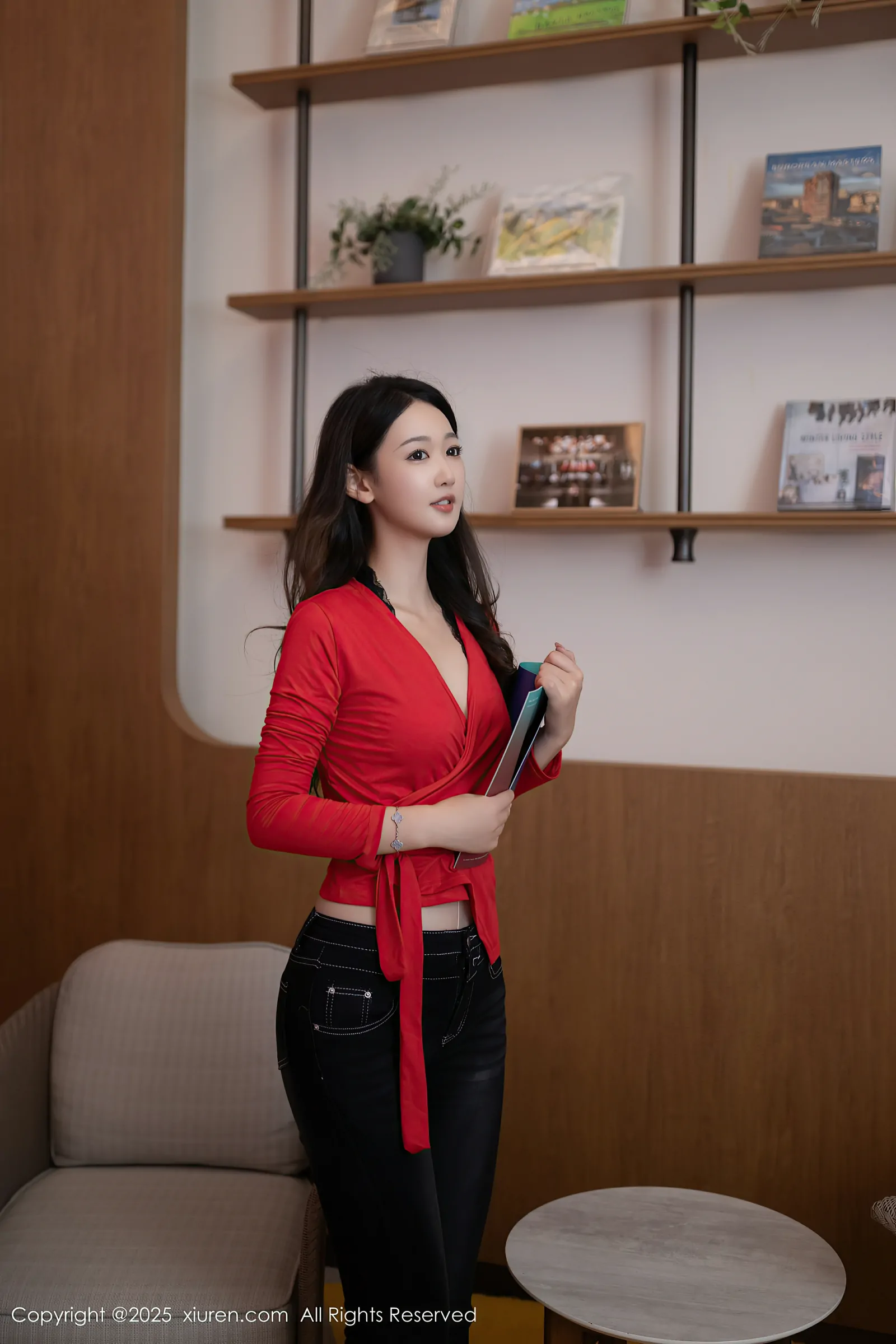 [Xiuren秀人网] 2025.02.17 NO.9894 唐安琪 [79+1P／756MB]-女神汇