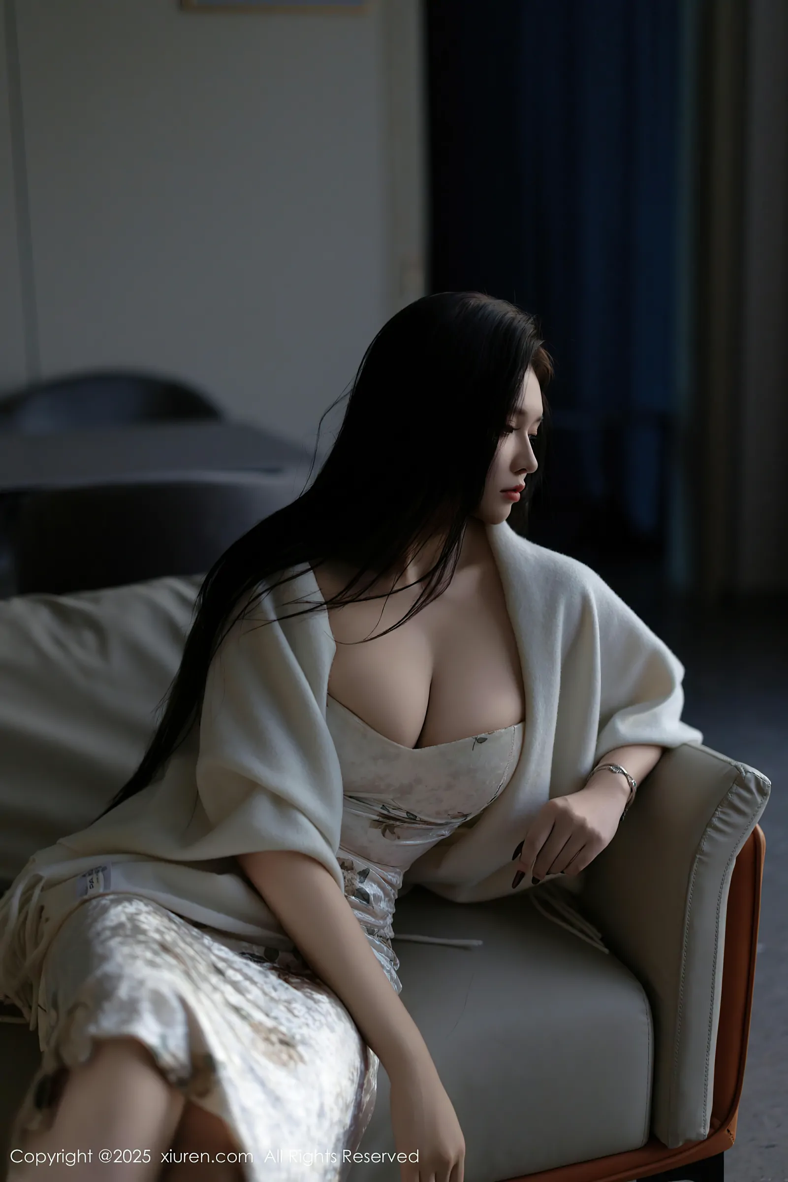 [Xiuren秀人网] 2025.02.18 NO.9899 娜比 [81+1P／628MB]-女神汇