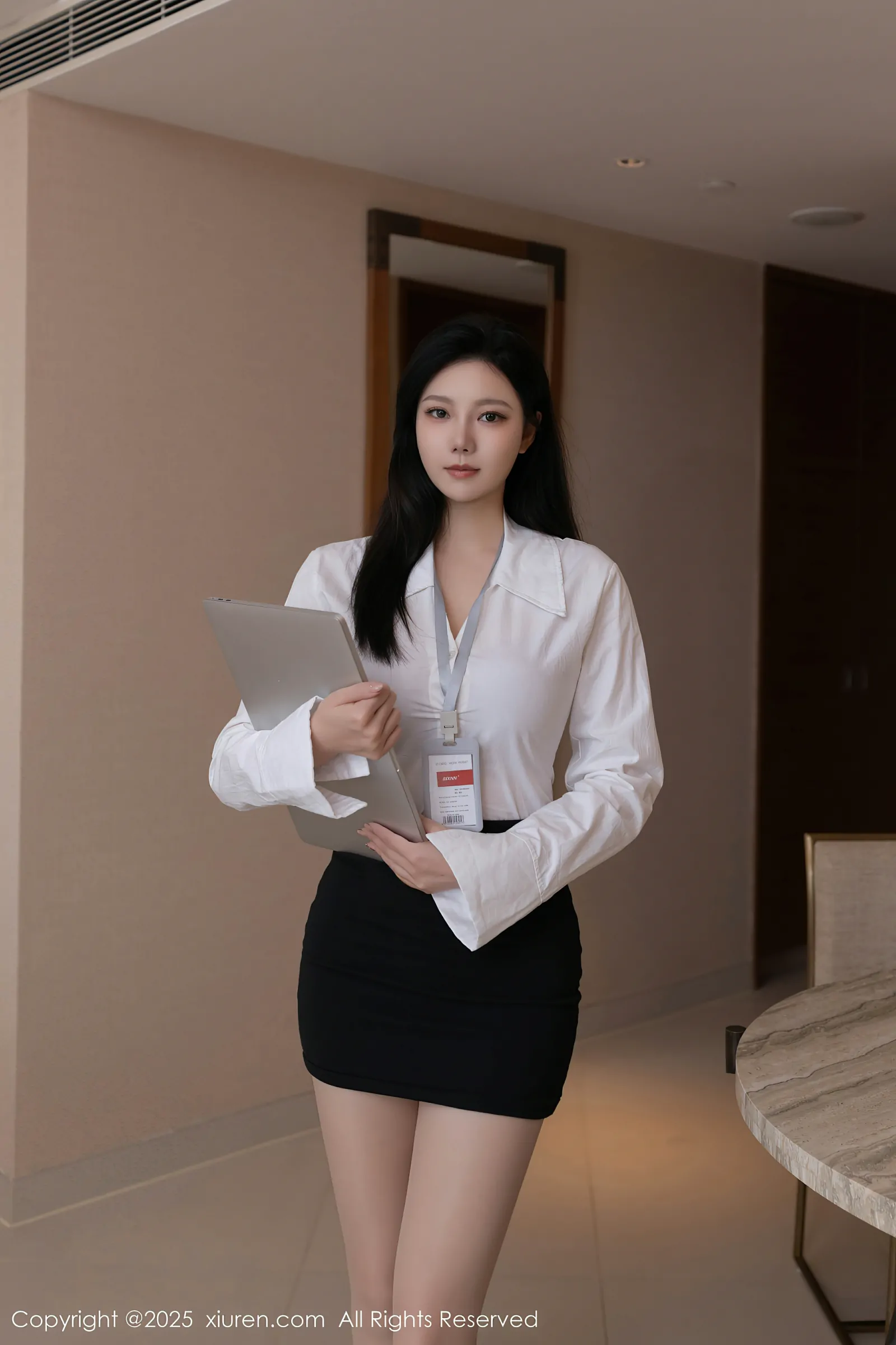 [Xiuren秀人网] 2025.04.01 NO.10100 安然anran [82+1P／792MB]-女神汇